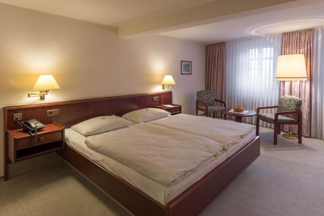 Hotel Altdeutsche Weinstuben Freyburg Eksteriør bilde
