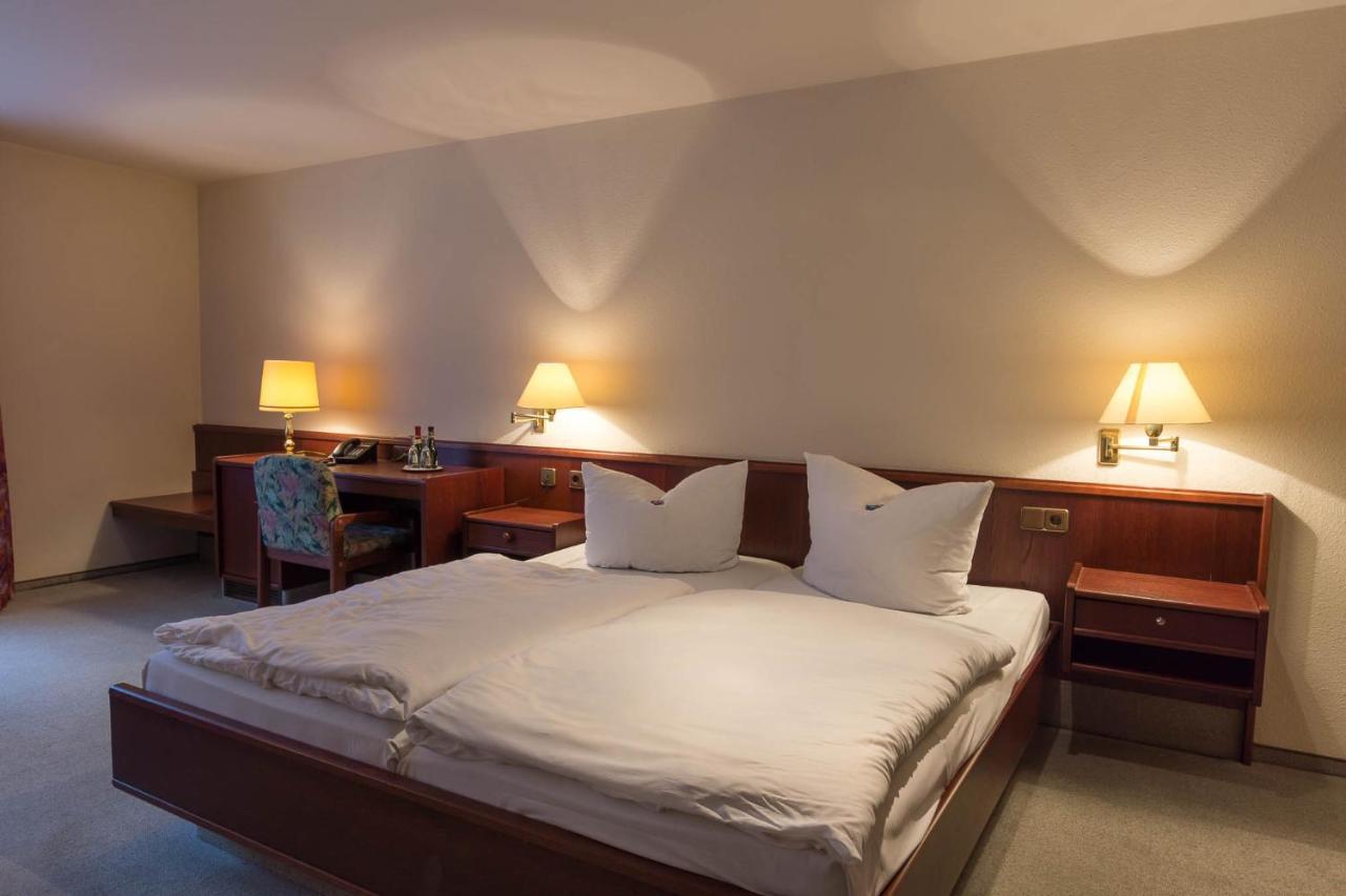 Hotel Altdeutsche Weinstuben Freyburg Eksteriør bilde