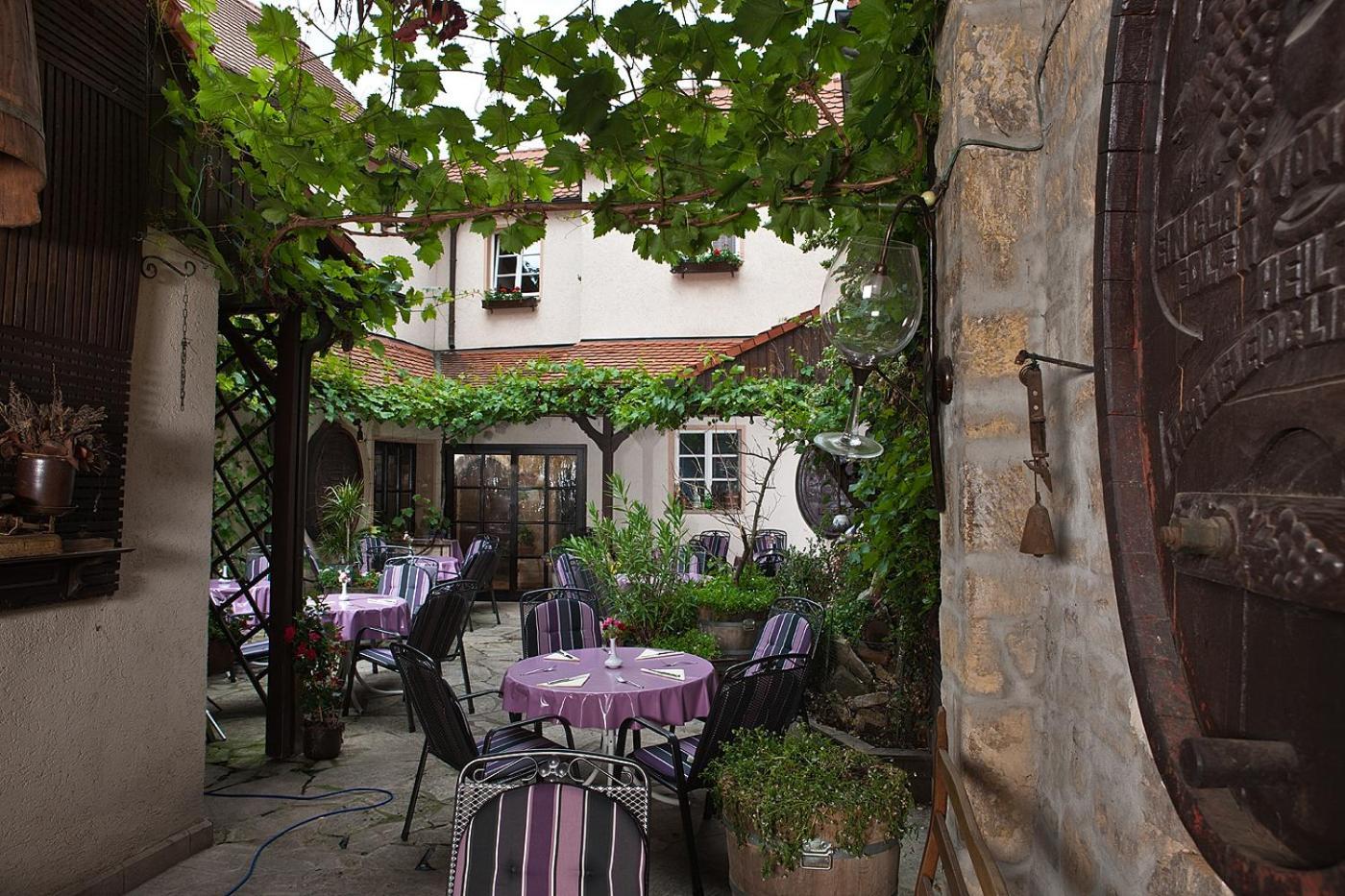 Hotel Altdeutsche Weinstuben Freyburg Eksteriør bilde